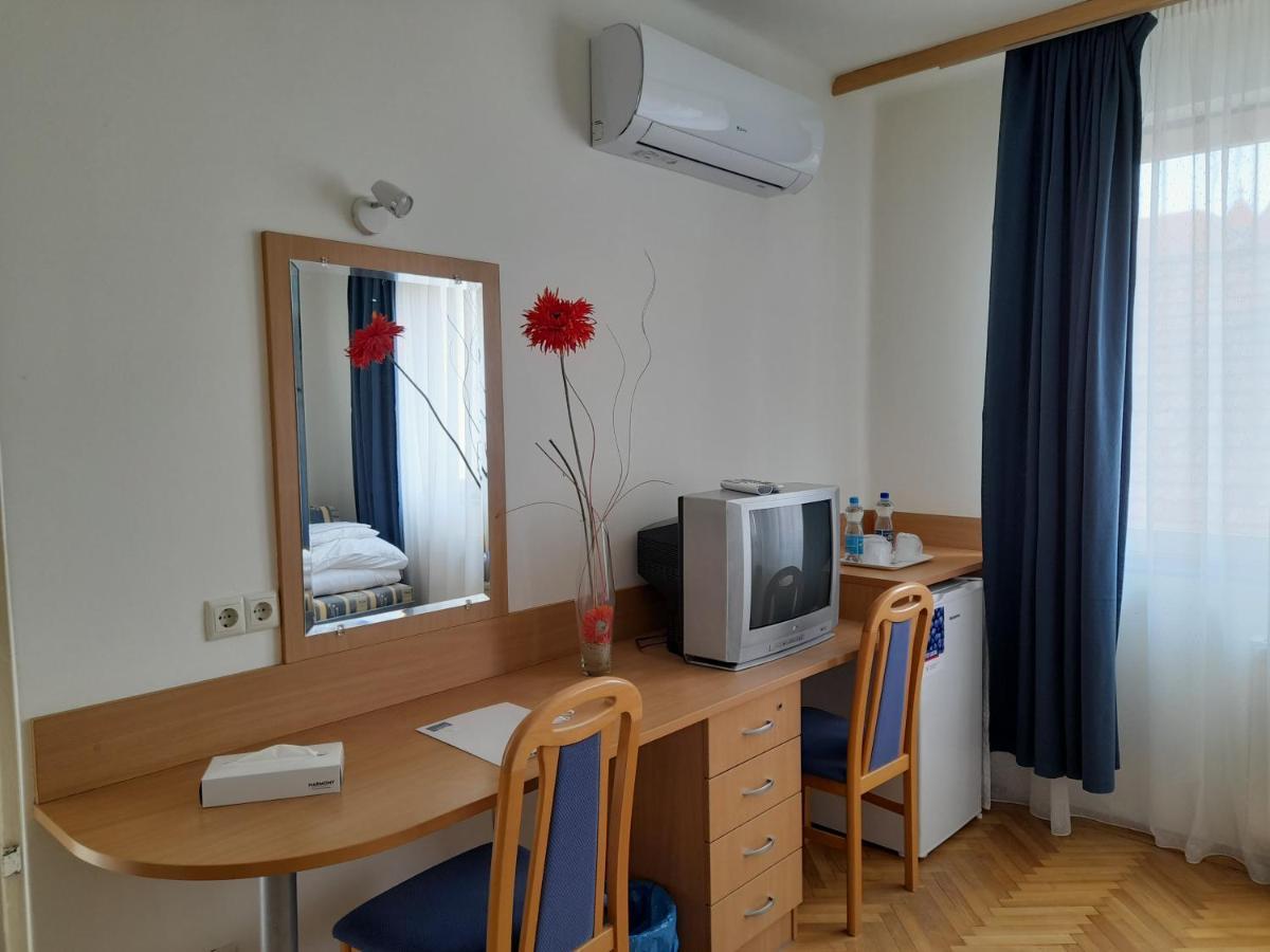 Hotel Nimrod Vendeghaz Hajdúszoboszló Exteriér fotografie