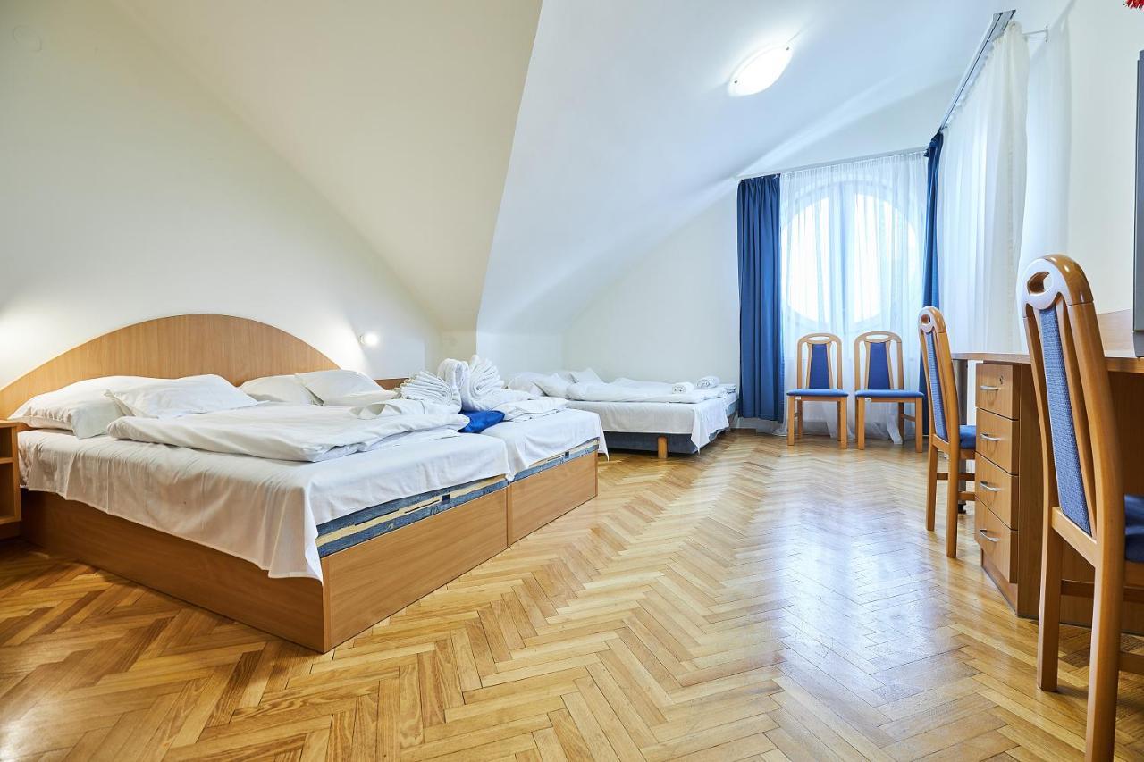 Hotel Nimrod Vendeghaz Hajdúszoboszló Exteriér fotografie